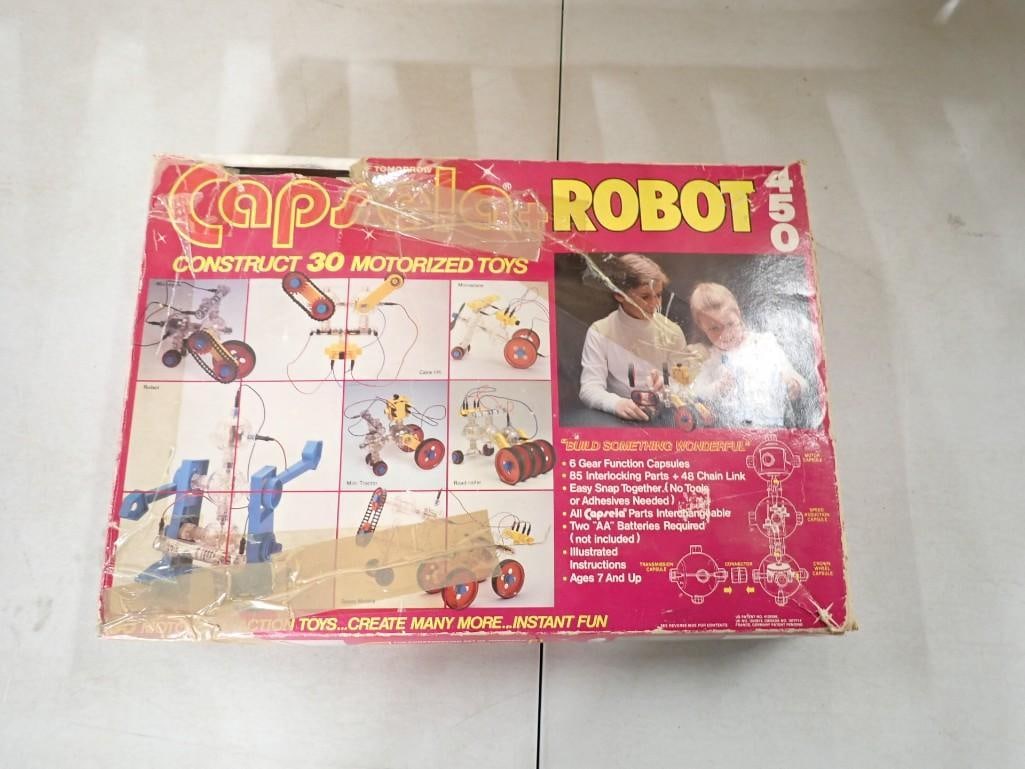 Capsela and Robot #450 Motorized Playset: Capsela and Robot #450 Motorized Playset . Includes everything shown in the pictures