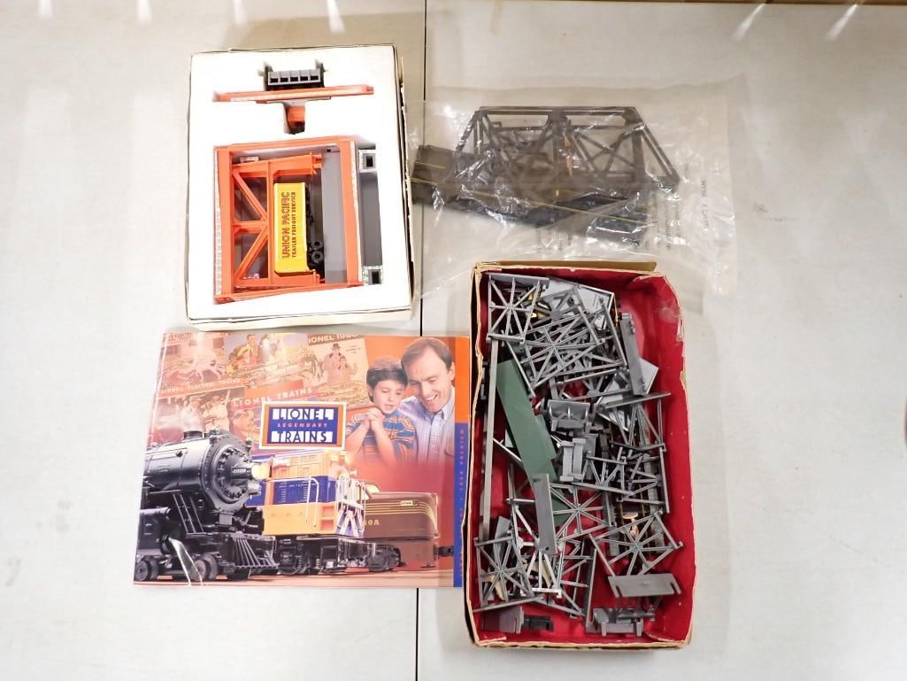 Model Train Lot incl Lionel Catalog, Union Pacific, Accessories, etc (1 of 7)