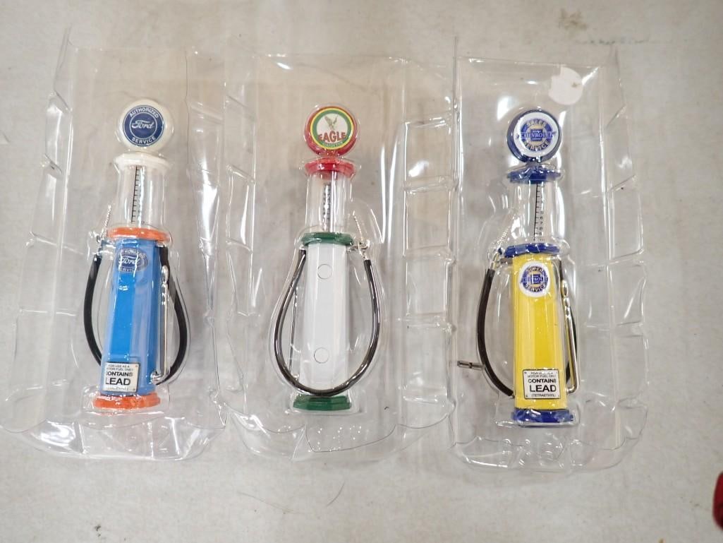 3 New in Package Gas Pump Model Accessories (1 of 7)