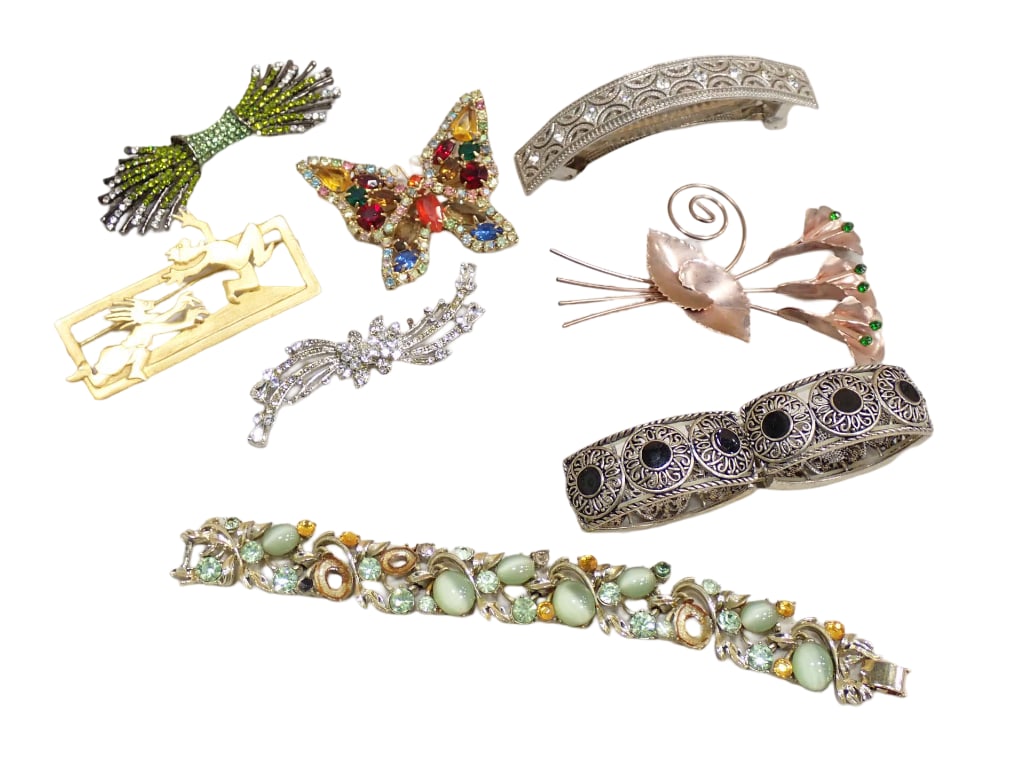 Vintage Costume Jewelry incl Rhinestone Brooches, Bracelet with Rhinestones, etc (1 of 9)