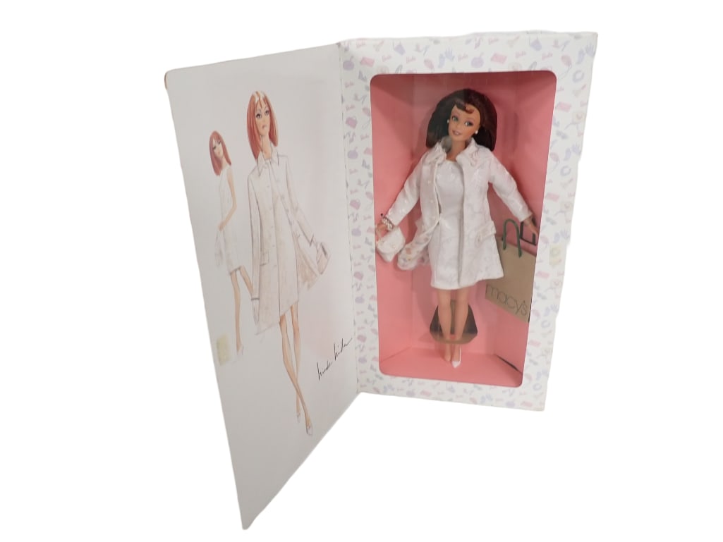 City Shopper Barbie Doll by Mattel New in Box: City Shopper Barbie Doll by Mattel New in Box Live Auctioneers is now offering Live Shipping through them. This is an optional payment/shipping system. If you would like to use the UPS Store as usual