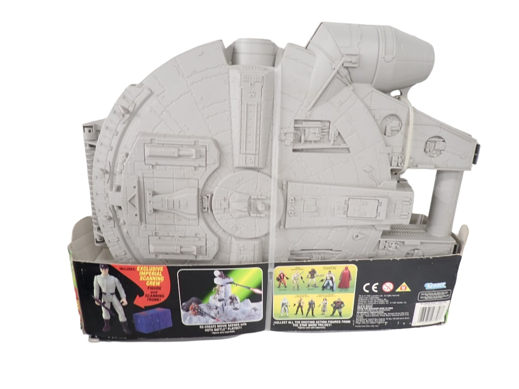 Star Wars The Power of the Force Millennium Falcon Carry Case New in Package (1 of 4)