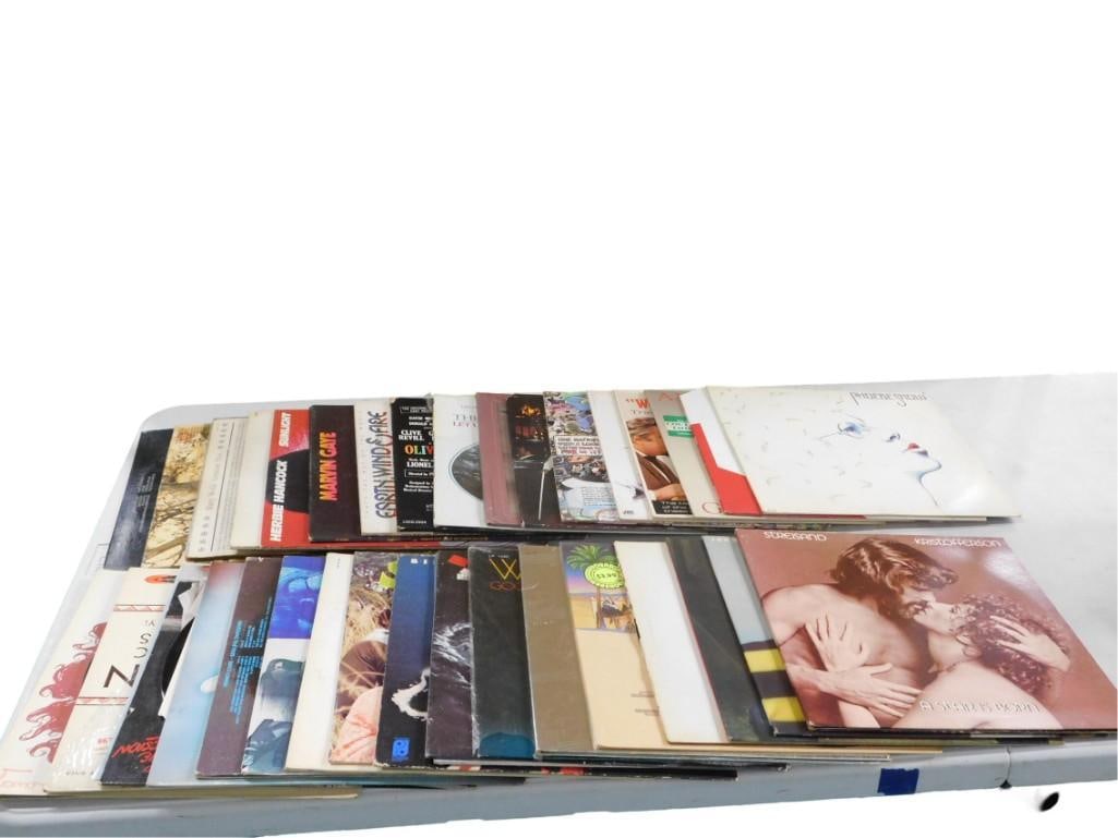 Vinyl Record Albums including Streisand, Earth Wind and Fire, Marvin Gaye, Herbie Hancock, Phoebe Sn (1 of 12)