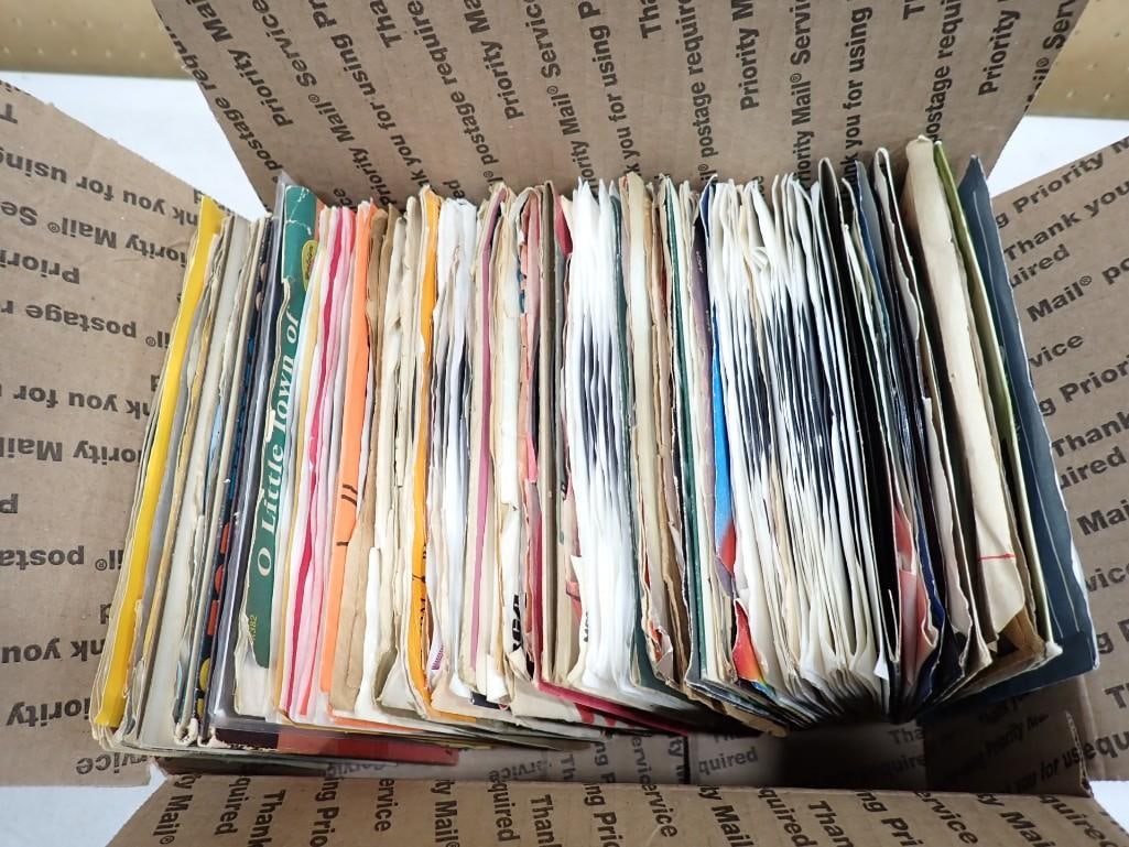 Lot of Various 45 RPM Vinyl Records many with Sleeves including Kenny Rogers and Dolly Parton, etc. (1 of 11)