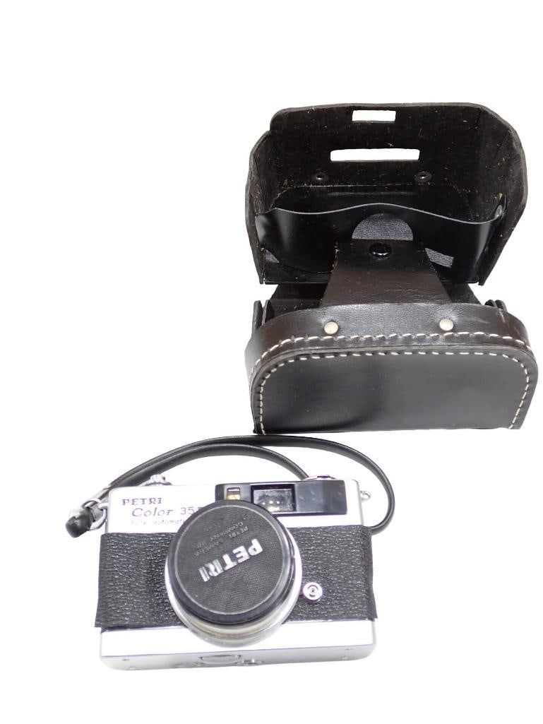 Vintage Petri Color 35E Automatic 35MM Camera with Case and Kowa Camera (1 of 6)