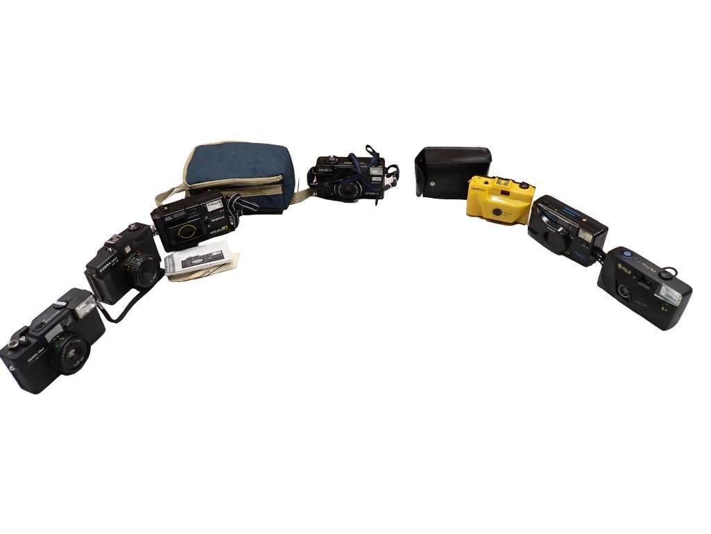 Assorted Vintage Cameras including Sears, Subra, Keystone, Minolta, Fuji, Ultronic, Ansco, etc.: Assorted Vintage Cameras including Sears, Subra, Keystone, Minolta, Fuji, Ultronic, Ansco, etc. Live Auctioneers is now offering Live Shipping through them. This is an optional payment/shipping system