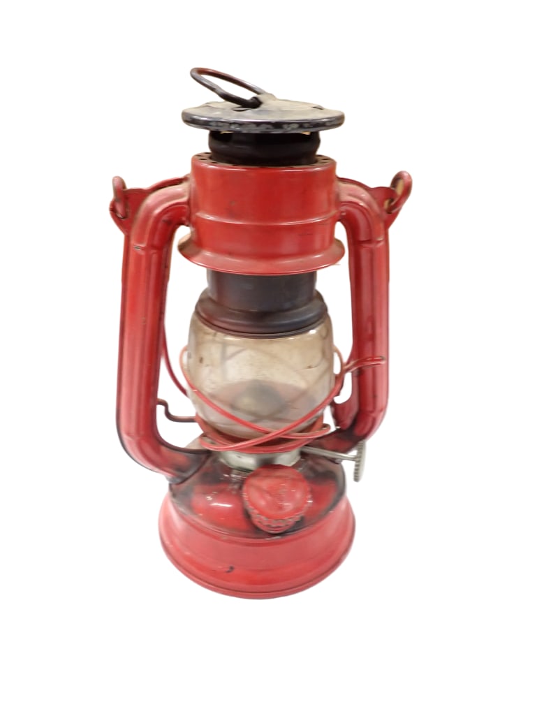 Vintage Red Wingedwheel no 350 Oil Lantern Made in Japan: Vintage Winged wheel no 350 Red Oil Lantern Made in Japan Live Auctioneers is now offering Live Shipping through them. This is an optional payment/shipping system. If you would like to use the UPS Sto