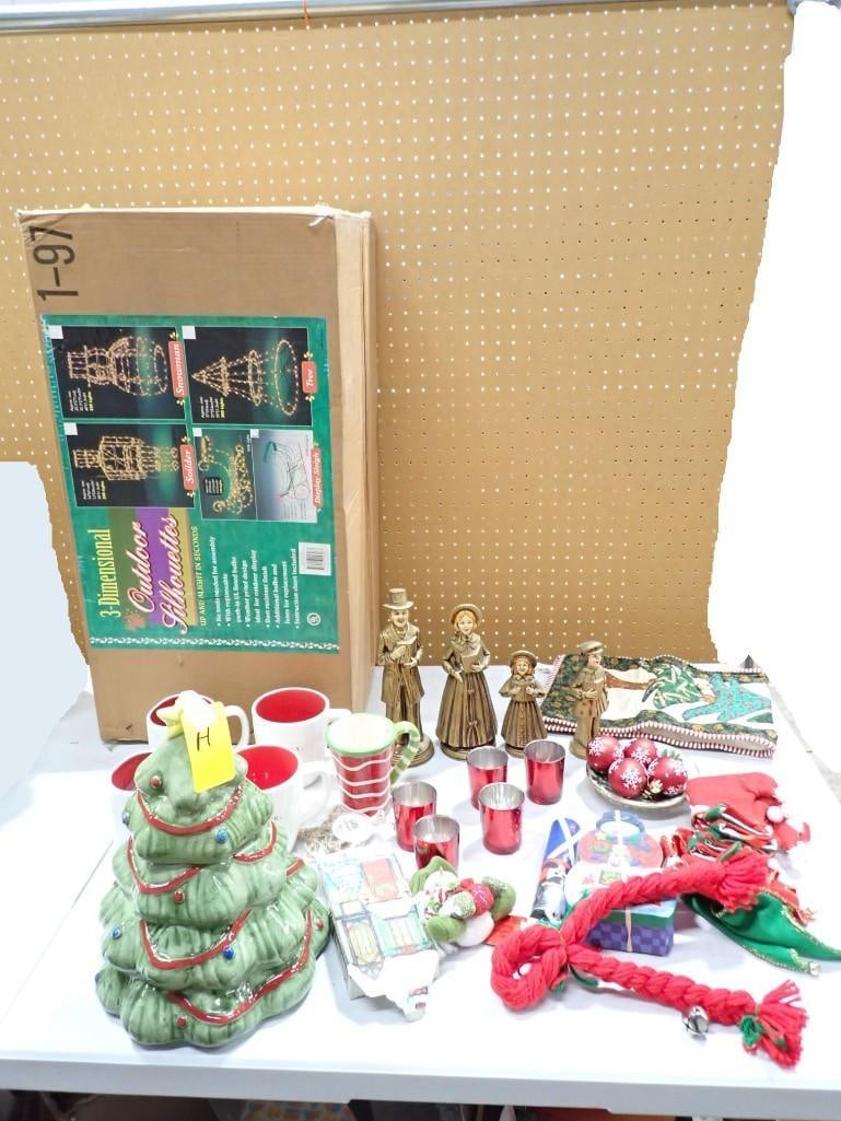 Huge Christmas Decor Lot including new in open box Display Sleigh, Tree Cookie Jar, Mugs, Figurines (1 of 14)