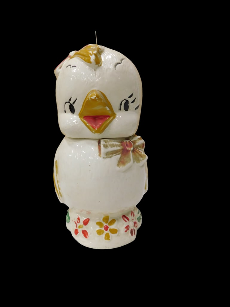 Vintage 1940s Royal Ware Chick Cookie Jar Ceramic (1 of 5)