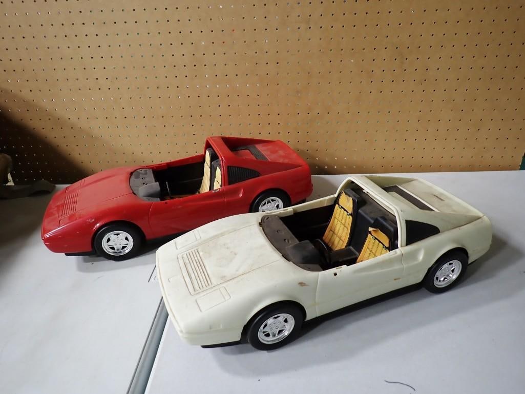 2 Vtg 1980s Mattel Barbie Ferrari Cars incl 1 Red and 1 White (1 of 11)