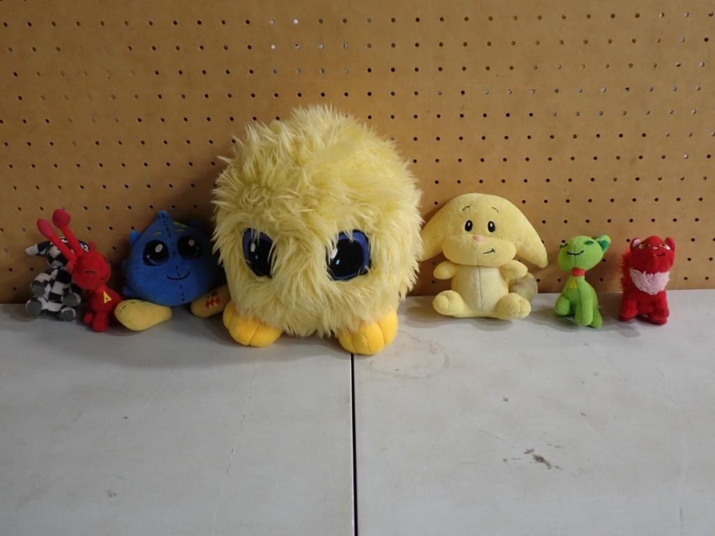 Plush Lot including Neopets Jubjub, Poogle, Wocky, etc: Plush Lot including Neopets Jubjub, Poogle, Wocky, etc Live Auctioneers is now offering Live Shipping through them.? This is an optional payment/shipping system.? If you would like to use the UPS Stor