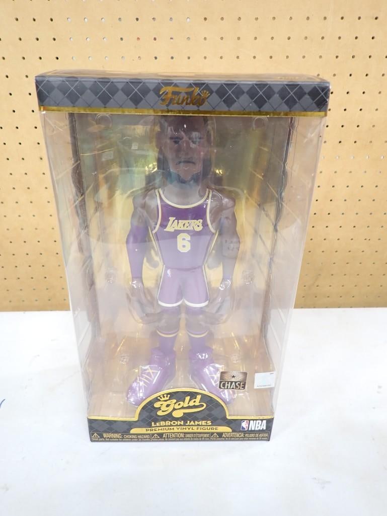 Funko Gold 12" Lebron James Lakers Figure New in Box (1 of 6)