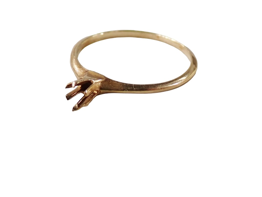 14K Gold Ring: 14K Gold Ring . No stone. All pictures are considered part of the description and should be examined carefully by bidders.Live Auctioneers is now offering Live Shipping through them. This is an option