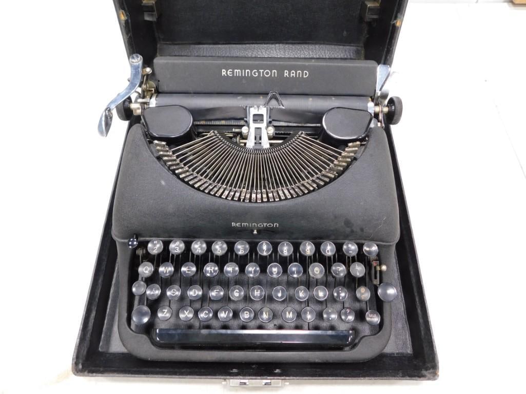 Vintage Remington Rand Typewriter with built in case (1 of 3)