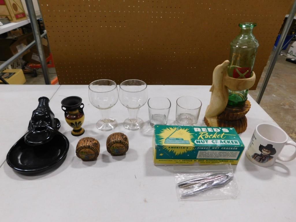 Misc. bar lot including Reed's Rocket Nut Cracker with Box, Glasses, Mursi Tribe Trinket Dish / Ash (1 of 9)