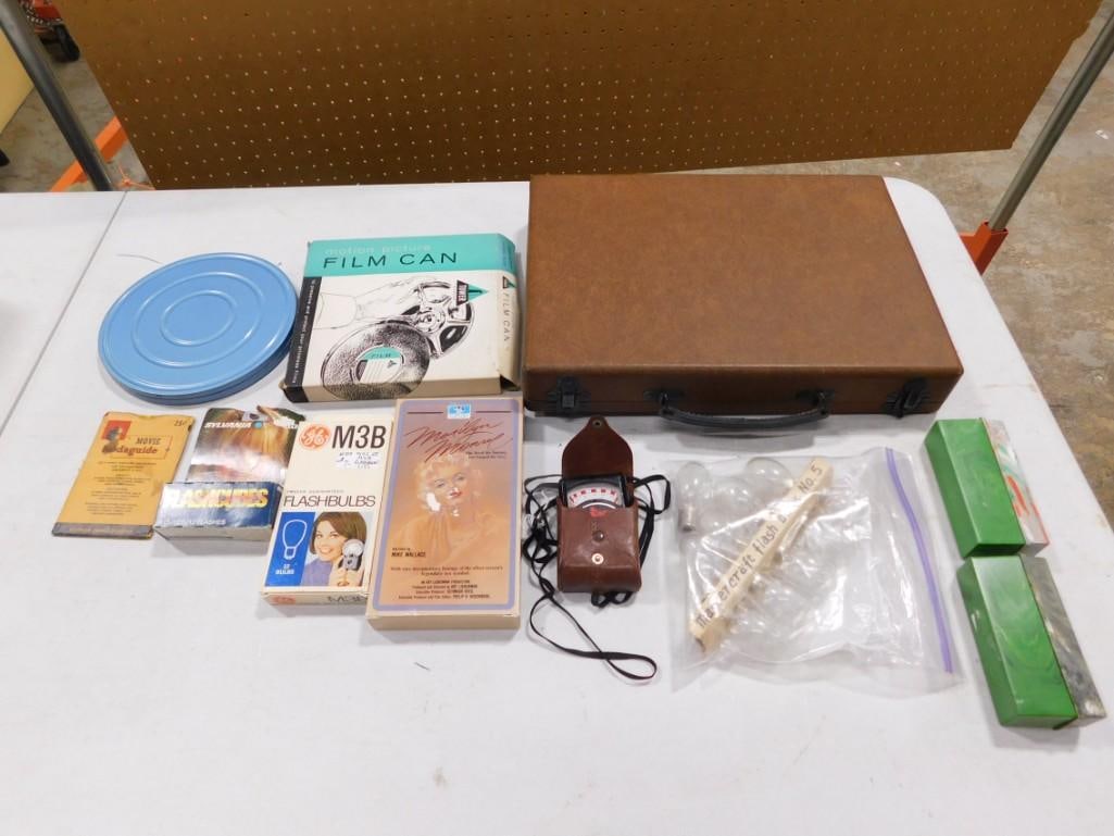 Vintage Lot including Exposure Meter, Flash Cubes, Slide Holder, Marilyn Monroe Documentary, etc.: Vintage Lot including Exposure Meter, Flash Cubes, Slide Holder, Marilyn Monroe Documentary, etc. All pictures are considered part of the description and should be examined carefully by bidders. Live 