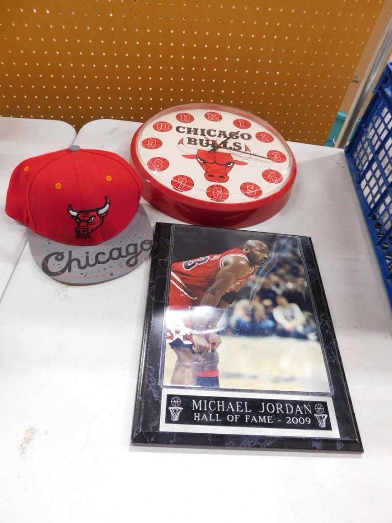 Chicago Bulls lot including Wall Clock, Michael Jordan Plaque, Hat (1 of 5)