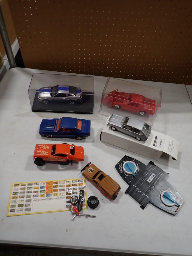 Lot of Toy and Model Cars and Vehicles (1 of 7)