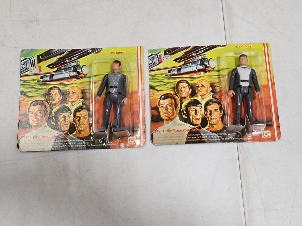 2 Vtg 1979 Star Trek Action Figures by Mego incl Capt Kirk and Mr Spock (1 of 5)