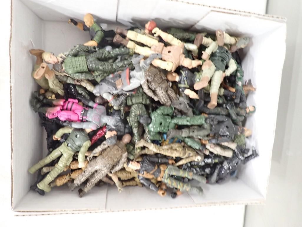 Lot of Army and Military Action Figures, Toys, Etc (1 of 9)