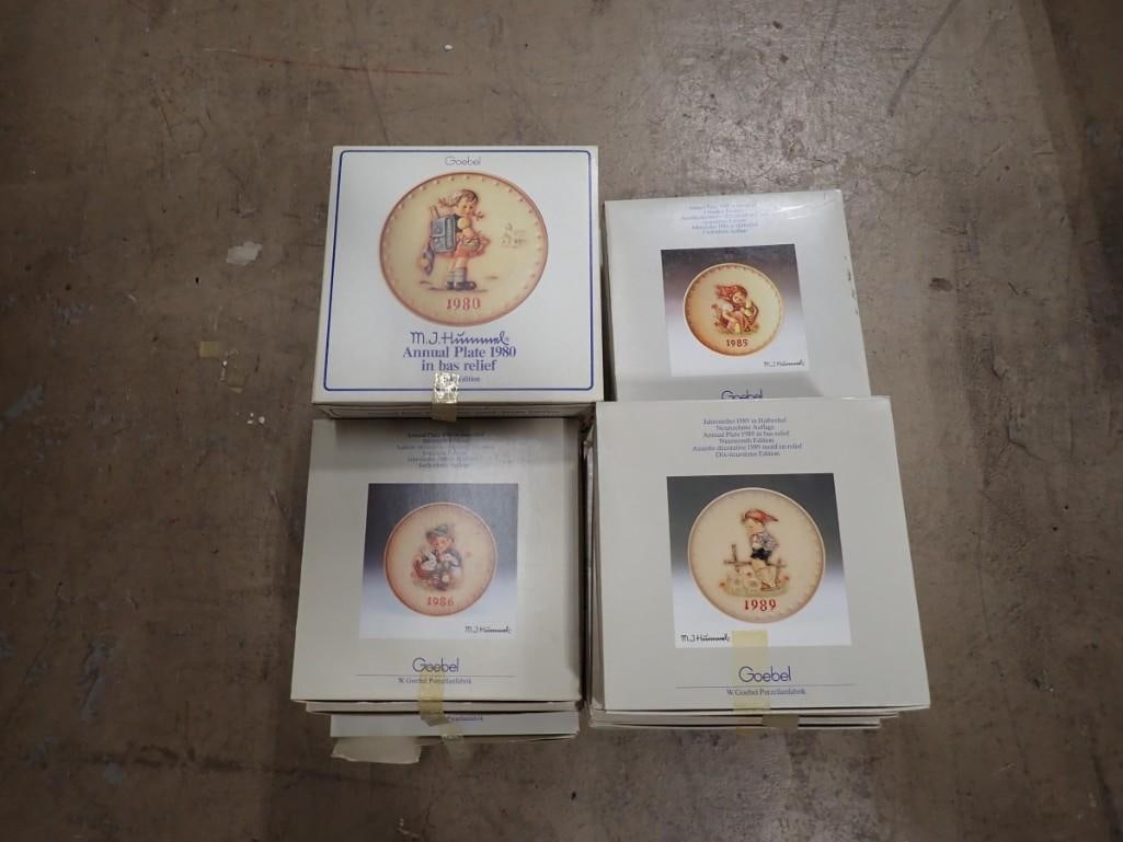 Large Lot of Goebel Hummel Plates with original boxes (1 of 3)