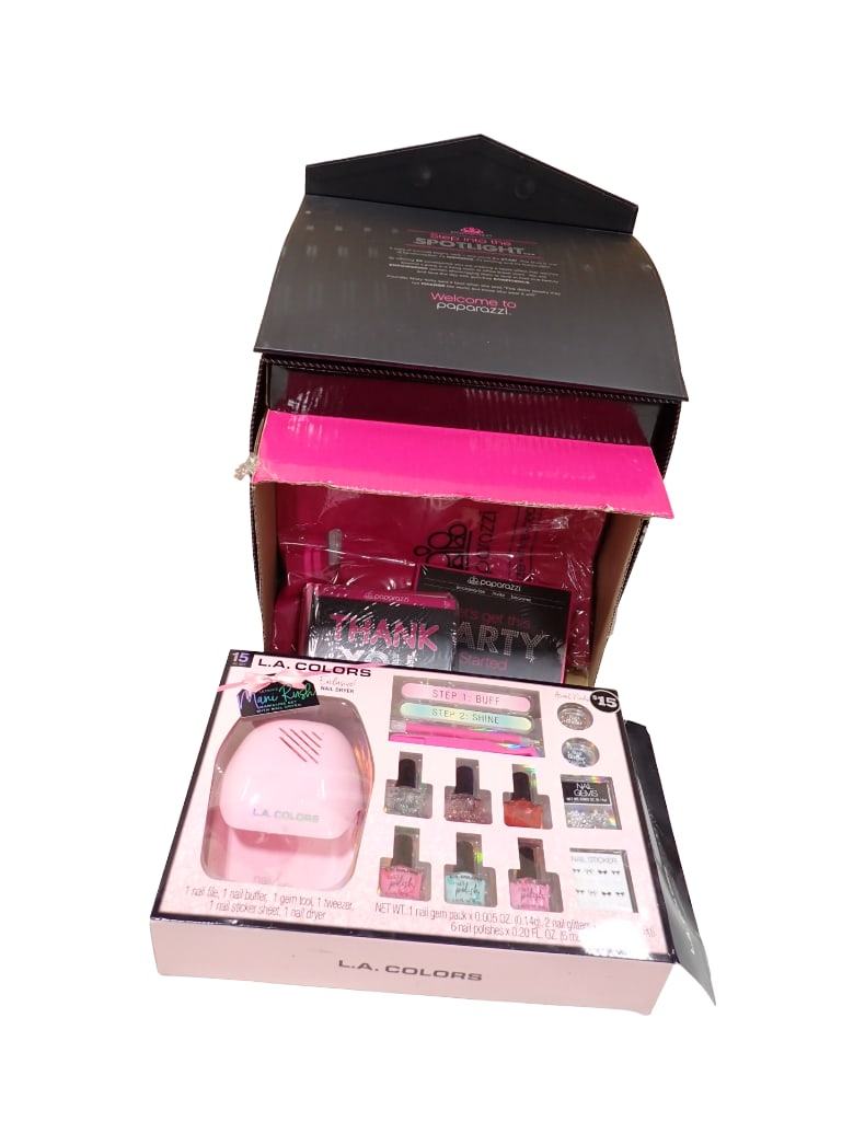 LA Colors Manicure Nail Polish Set New in Package and Paparazzi Party Invites, Thank You Cards, Etc (1 of 5)