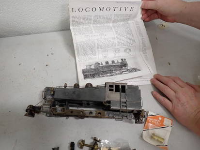 Steam Engine for Parts or Restoration Suburban Double Ender: Steam Engine for Parts or Restoration Suburban Double Ender. See photos for condition. Shell only. 10"x3"x4" All pictures are considered part of the description and