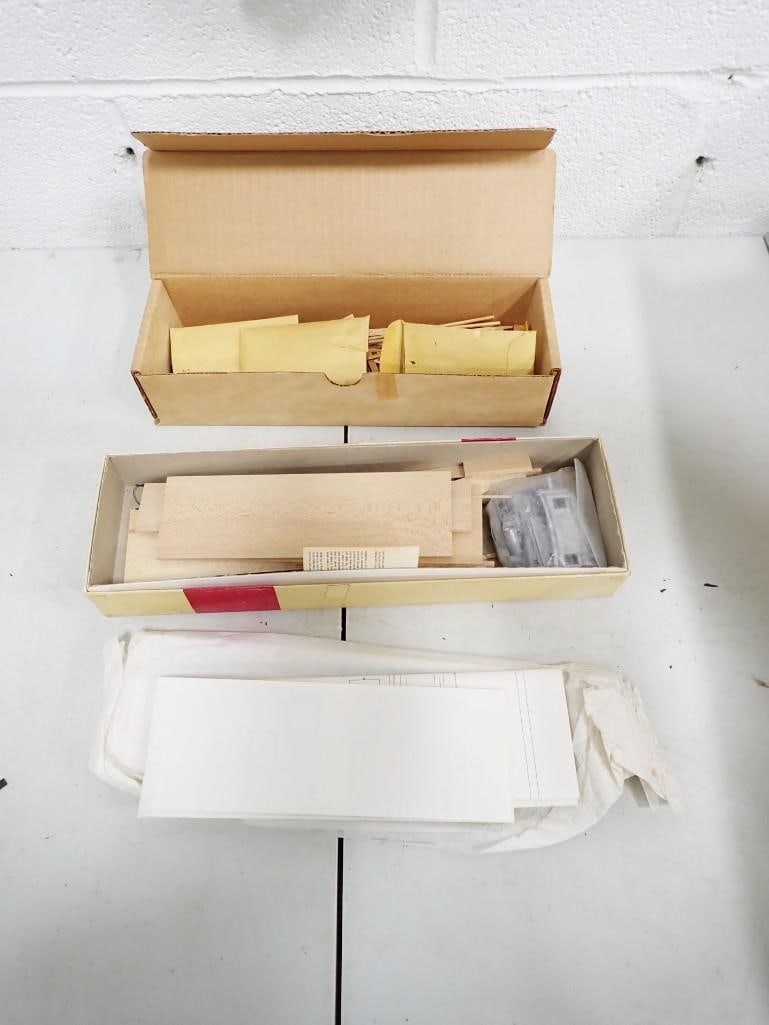 2 O Gauge Model Kits (1 of 8)