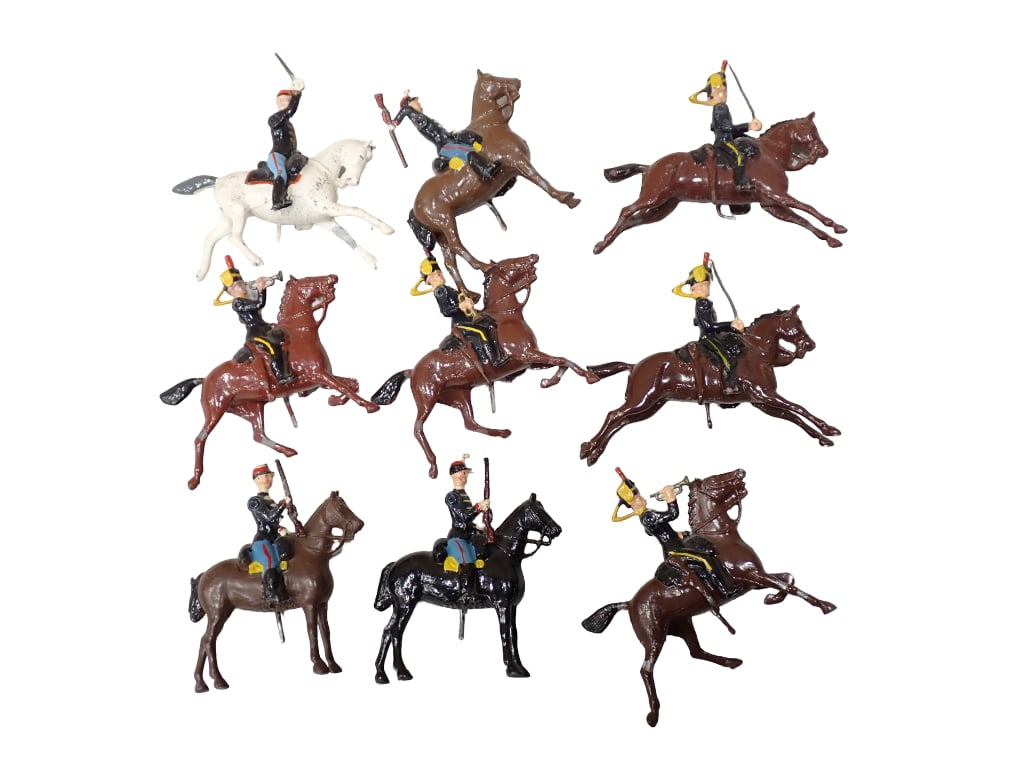 9 Britains Lead Soldiers Riding Horses (1 of 6)