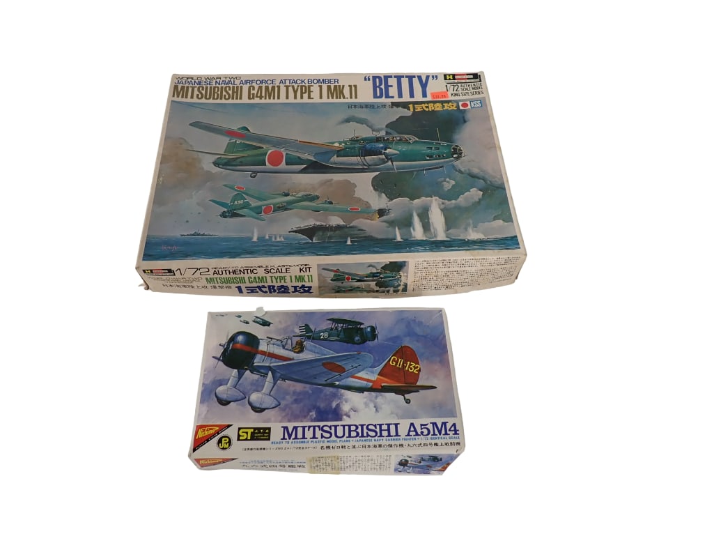 Pair of Japanese Airplane Model Kits including Mitsubishi G4M1 Type 1 MK.11 Betty and A5M4 (1 of 6)