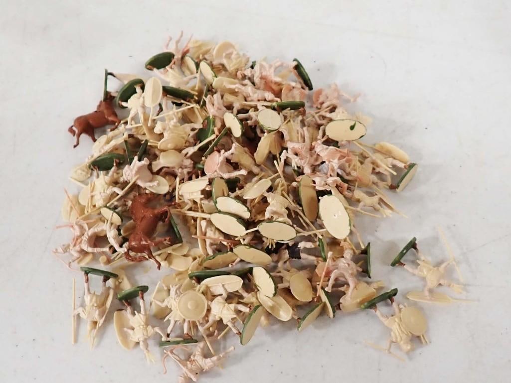 Lot of Various Plastic Toy Soldiers, Horses, Military, etc. (1 of 4)