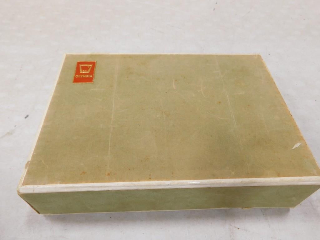 Olympia Precision Models Item GN117 Pennsylvania Railroad D-16SB-4-4-0 Steam Engine and Tender (1 of 7)