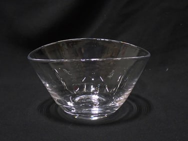 Simon Pearce Clear Glass "Barre" Bowl. Signed to the Underside, with Simon Pearce Sticker Label 3.5