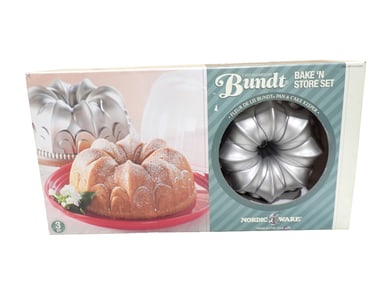 Nordic Ware Bundt Bake "n Store Set Cake Pan and Cover New in Box