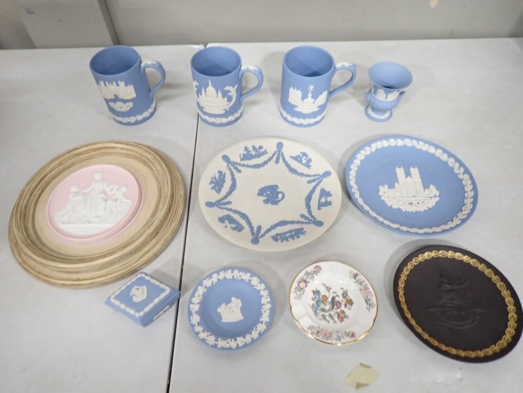 Royal Copenhagen Bing & Grondahl Wall Plate, Wedgewood Mugs, Plates, etc. (1 of 7)
