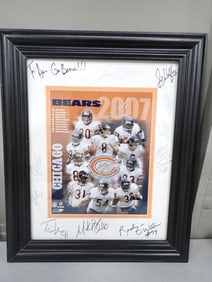Framed Chicago Bears 2007 Display full of Autographs - No COA