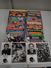 Lot of Chicago Bears Magazines, plus a couple of Photos including a Signed one - no COA