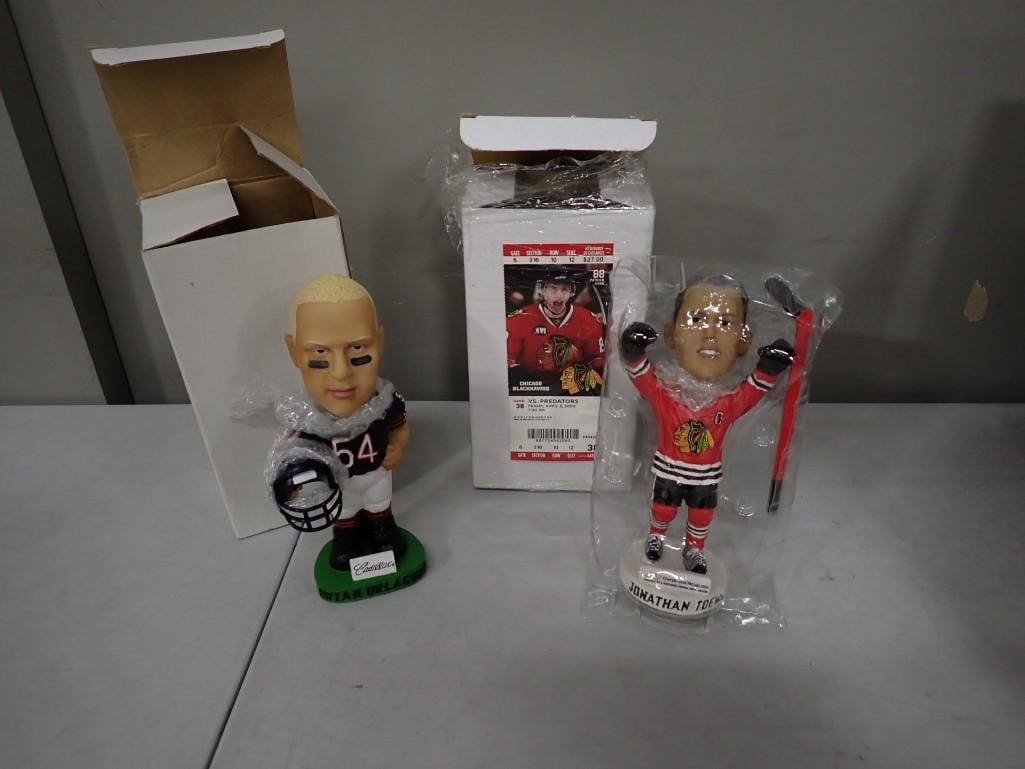 Pair of Bobble Heads with original boxes including Brian Urlacher and Jonathan Toews: Pair of Bobble Heads with original boxes including Brian Urlacher and Jonathan Toews All pictures are considered part of the description and should be examined carefully by bidders. Live Auctioneers i