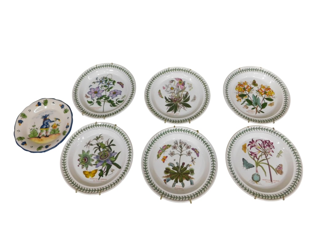 Lot of 7 Plates incl 6 The Botanic Garden with Hangers and 1 Jay Willfred div of Andrea by Sadek: Lot of Plates incl 6 The Botanic Garden with Hangers and 1 Jay Willfred div of Andrea by Sadek All pictures are considered part of the description and should be examined carefully by bidders. Live Auc