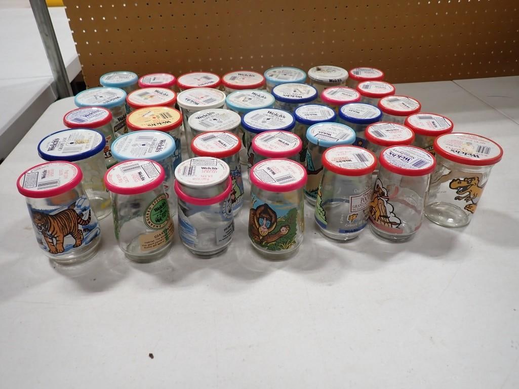 35 Vintage Juice Glass Jars or Jelly Jars with Assorted Designs incl Animals, Dinosaurs, Etc (1 of 12)