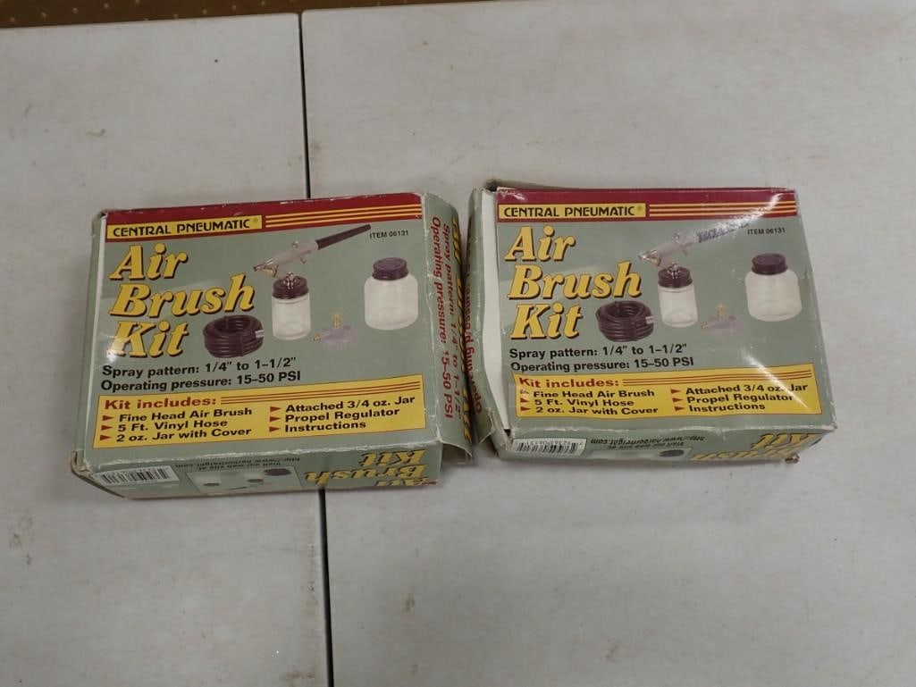 Pair of central Pneumatic Air Brush Kits with boxes (1 of 3)