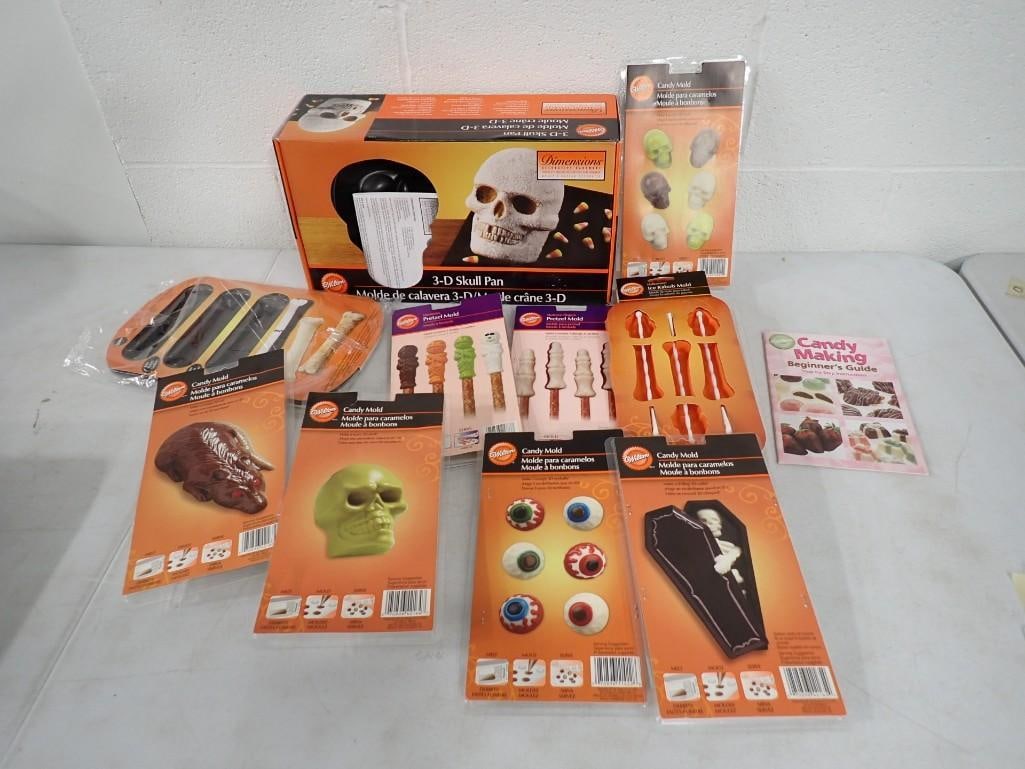 New Halloween Baking and Candy Making incl 3-D Skull Pan, Coffin with Skeleton Candy Mold (1 of 8)
