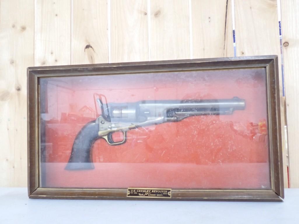 U.S. Calvalry Revolver REPLICA WALL HANGING of 1860 44 Cal Teem Slinger Series: U.S. Calvalry Revolver REPLICA of 1860 44 Cal Teem Slinger Series . Mounted and Framed. NOT A REAL GUN. THIS IS A WALL DECORATION MADE TO LOOK REAL, All pictures are considered part of the