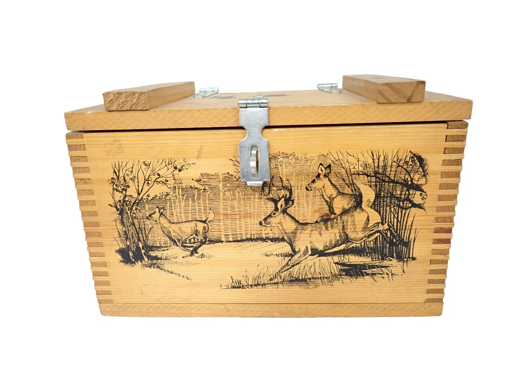 The Classic by Evans Ammo Ammunition Box Wood with Deer Design: The Classic by Evans Ammo Ammunition Box Wood with Deer Design Sportsman's Box with Finger Jointed Corners 14 1/2" x 9" x 10 1/8" All pictures are considered part of the description an