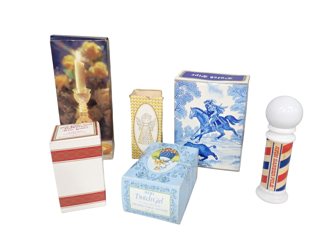 Vintage Avon Lot incl Avon Barber Pole Cologne Bottle, Dutch Pipe Cologne Bottle (1 of 8)