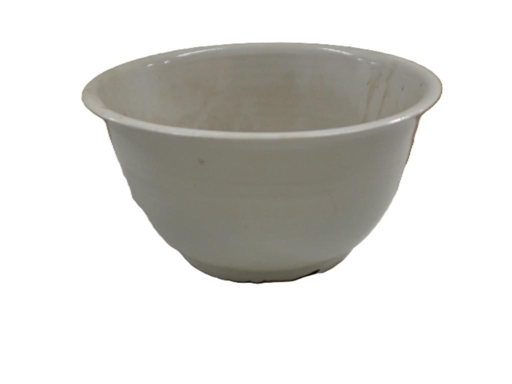 Large 15" x 8" decorative Porcelain Bowl (1 of 4)