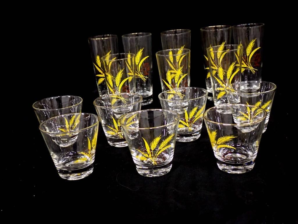 Laughlin Autumn Gold Wheat Pattern High Ball and Lowball Drinking Glasses: Laughlin Autumn Gold Wheat Pattern High Ball and Lowball Drinking Glasses 7x3x3" All pictures are considered part of the description and should be examined carefully by bidders. Live Auctioneers i