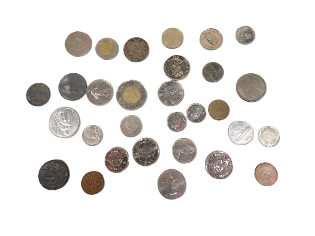 Nice assortment of World Coins including Vintage plus some buffalo nickels (1 of 18)
