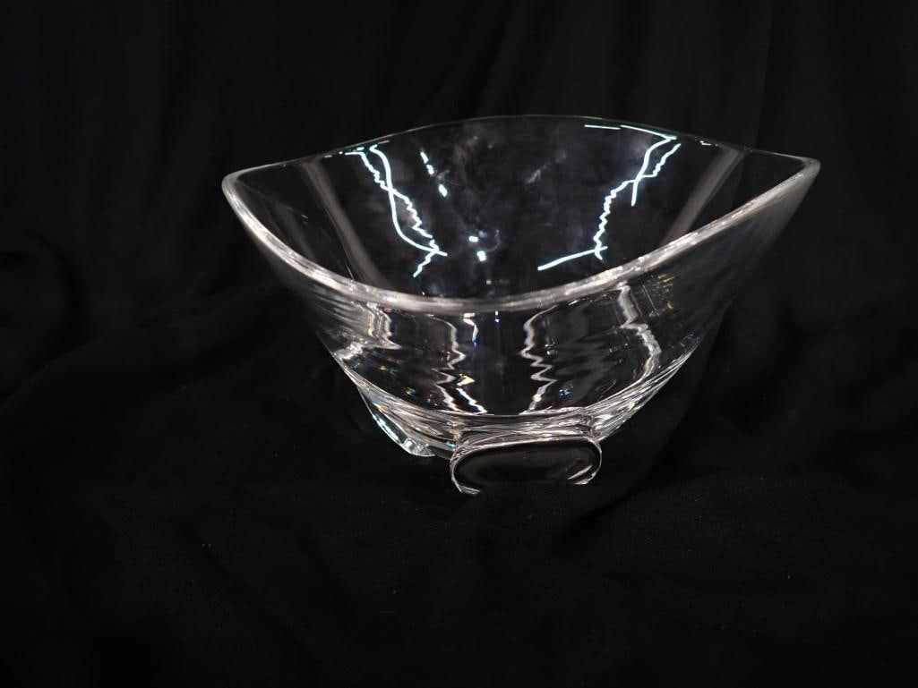 Vintage Signed Steuben Art Glass 10" Triangular Bowl: Vintage Signed Steuben Art Glass 10" Triangular Bowl All pictures are considered part of the description and should be examined carefully by bidders. Live Auctioneers is now offering Live Shippi