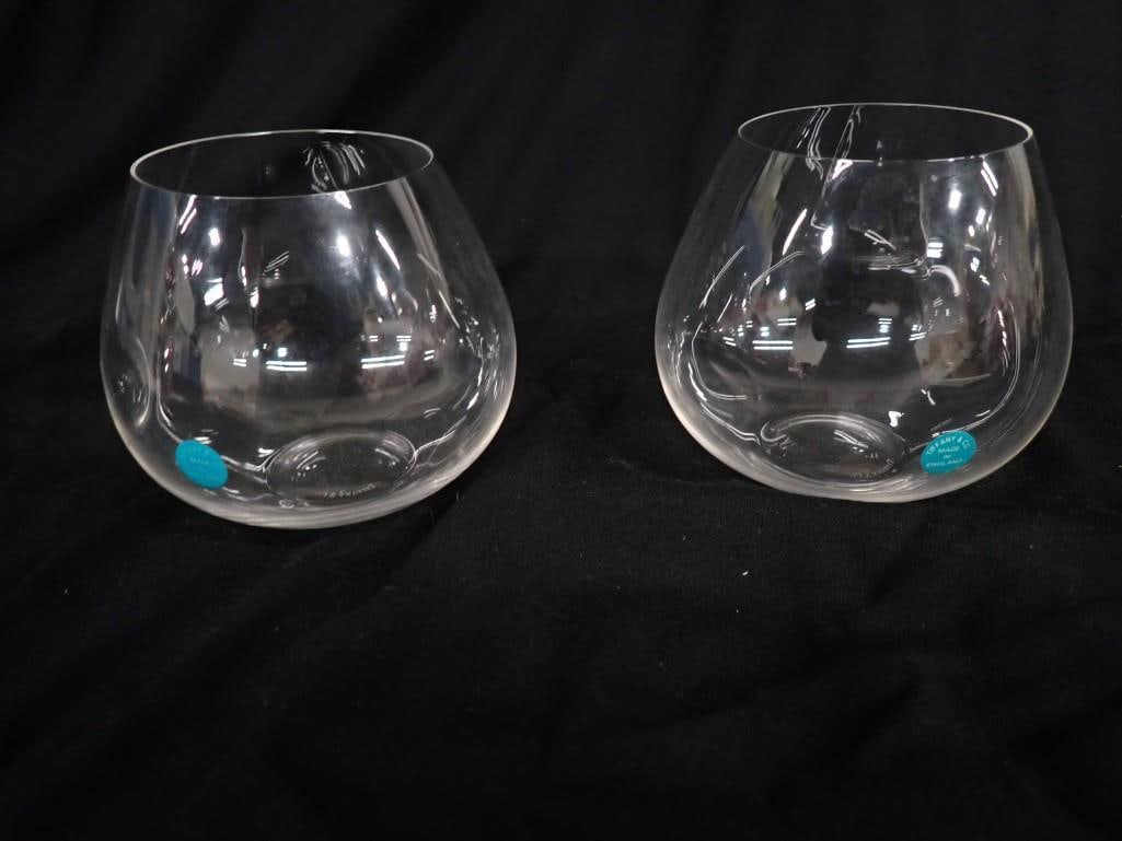 Pair of Tiffany & Co Elsa Peretti Thumbprint Crystal Brandy Snifters New with Tags: Pair of Tiffany & Co Elsa Peretti Thumbprint Crystal Brandy Snifters New with Tags All pictures are considered part of the description and should be examined carefully by bidders. Live Auctioneers